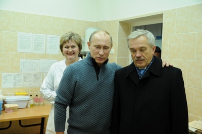 Председатель Правительства РФ Владимир Путин: У представителей интеллигенции особая миссия - вести за собой, помогать становиться лучше