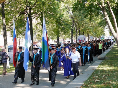 К новым знаниям!