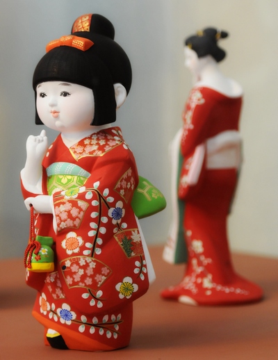 Японская кукла