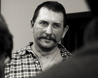 Художник Олег Булавин:  Если ждёшь чего-то,  то лучше ожидать с чувством юмора