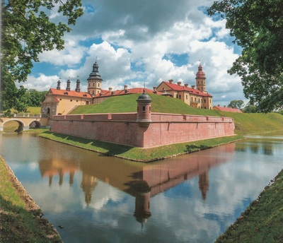Говорят, что в Несвижском замке даже привидение живёт В Беларуси мы как дома