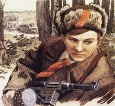 И подросткам  не сиделось дома