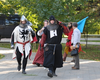 В фестивале участвовали  члены клуба исторической реконструкции Вкусный сентябрь