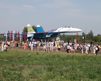 Истребитель и танк