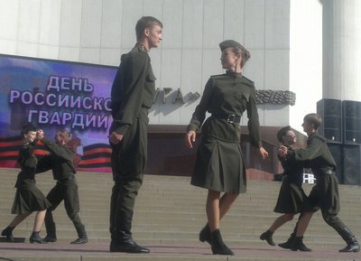 Перед белгородцами и гостями города выступали лучшие коллективы Белгорода Гвардейский праздник