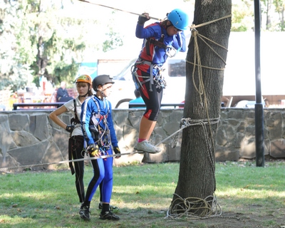 Любители экстремального туризма пробуют свои силы Вкусный сентябрь