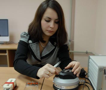 1001-2_0.jpg