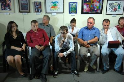 Координатор "Левого фронта" в Белгороде Игорь Цевменко задаёт вопрос БИК или не БИК