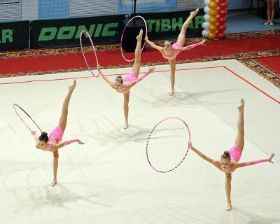 «Художницы» с булавами