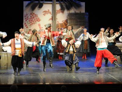 Как кОзаки и кОзачки  повесть разыграли