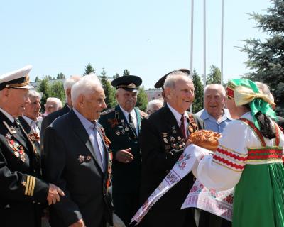 Живые герои