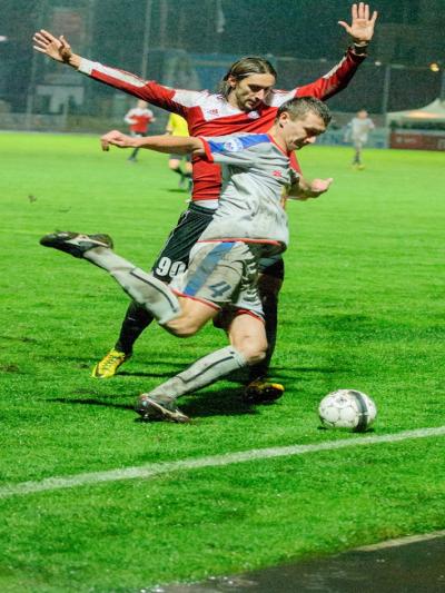 Матч «Салюта» с «Енисеем» проходил под непрерывным дождём